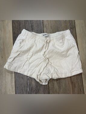 Hollister White Linen Drawstring Shorts
